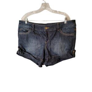 Torrid Size 18 Women's Jean Shorts Mid Rise Cuffed